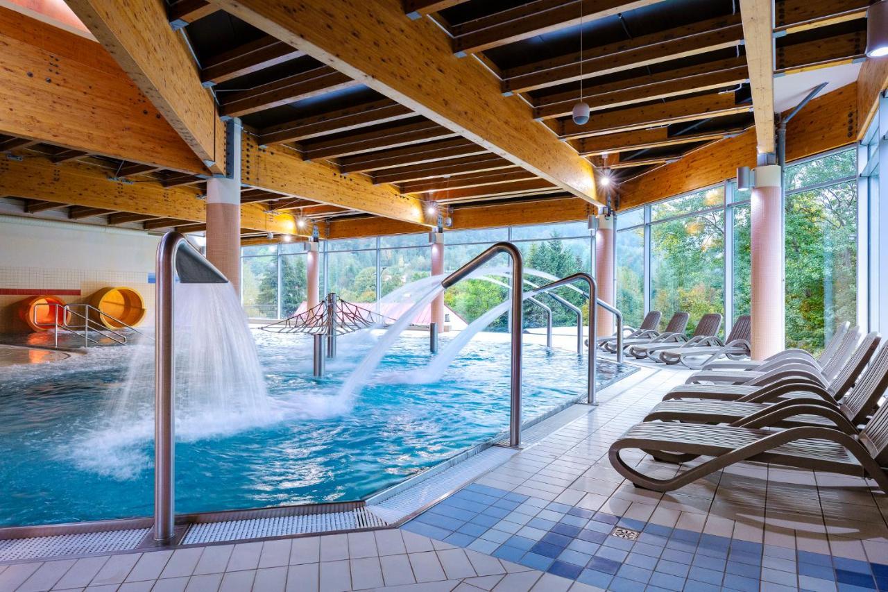 Interferie Aquapark Sport Hotel Malachit Свєрадув-Здруй Екстер'єр фото